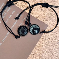 Offre Spéciale à la mode soleil et lune amoureux temps pierre précieuse tissé Bracelet cuir tissé corde ronde pendentif lune lumineux Couple Bracelet