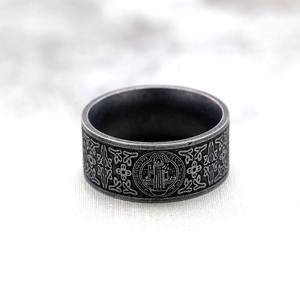Anillo Retro de Acero Inoxidable para Hombre con Diseño de Cruz de San Benito, Patrón Geométrico Redondo, Joyería de Regalo - Product Image 4