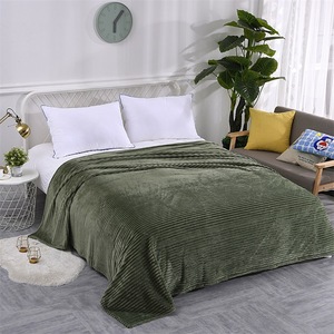 Cheap Price Custom Logo Soft Sofa Solid <strong>Color</strong> Modern 100% Polyester Striped Flannel Fleece Throw Blankets - Product Image 3