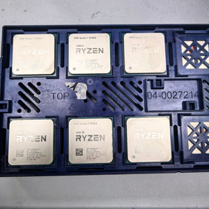 ใช้ <span class=keywords><strong>AMD</strong></span> สำหรับ <span class=keywords><strong>Ryzen</strong></span> <span class=keywords><strong>7</strong></span> <span class=keywords><strong>3700X</strong></span> 3.6GHz แปด-core CPU ประมวลผลสิบหก-เธรด65W 7NM กับ32M L3เข้ากันได้กับซ็อกเก็ต AM4 - Product Image 1