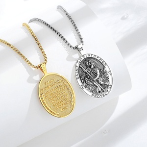 Joyería Católica de Plata de Ley 925 Chapada en Oro de 18K, Collar con Colgante Ovalado de San Cristóbal para Hombre - Product Image 4