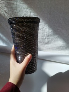 Botella de <span class=keywords><strong>agua</strong></span> de lujo personalizada con diamantes de imitación, vaso brillante de acero inoxidable 304 de 450ml - Product Image 4