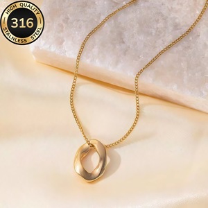 Collier en acier inoxydable avec pendentif ovale torsadé de style bohème, résistant à la décoloration et à l'oxydation, cadeau pour femmes - Product Image 6