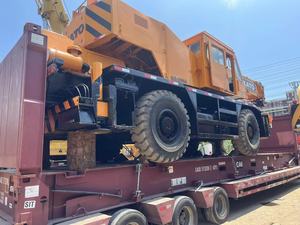 Grue sur camion d'occasion KATO KR-35H-II 35 tonnes, moteur Mitsubishi, hauteur de levage 60m, pompe hydraulique Kawasaki pour travaux de construction lourde - Product Image 6