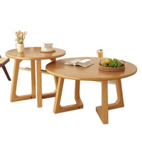 Table basse de salon en bois massif de style nordique pour petit appartement, usage domestique, design simple avec modèle à pieds en V
