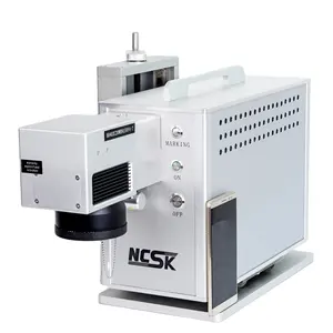 Hoge Kwaliteit 30W 50W 3d Fiber Laser-markering Kleine Formaat Draagbare Mini Metalen Lasergravure Machine 20W