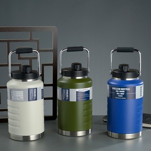 Nouveau gobelet en acier inoxydable isolé sous vide de 64oz/2L poignée de couvercle magnétique pour la randonnée, le camping et le voyage - Product Image 1