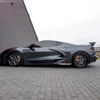 Kit en fibre de carbone sèche de haute qualité avec finition polie pour Corvette C8 : Lame d'admission d'air pour pare-chocs avant, jupes latérales et diffuseur arrière 2020-2023