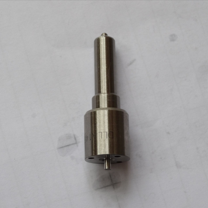 high quality diesel fuel injector common rail fuel injector nozzle DLLA145P864