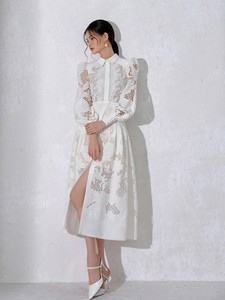 เดรสสีขาวหรูหราสง่างามรุ่นใหม่ปี 2026 - เดรสยาวฤดูร้อนขายส่ง แข<span class=keywords><strong>น</strong></span>ยาว คอสูง ตัดเย็บสีขาว พร้อมเข็มขัด - Product Image 2