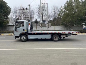 Camion de remorquage léger SINOTRUK Howo 4x2 de 6 tonnes avec plateau et élévateur, LHD/RHD, pour dépannage et sauvetage, fabriqué en Chine - Product Image 6