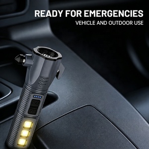 Martillo de Seguridad para Auto 4 en 1 Recargable por USB, Linterna, Rompeventanas Multifunción, Cortador de Cinturón de Seguridad, Herramienta de <span class=keywords><strong>Escape</strong></span> de Emergencia CH-22018 - Product Image 5