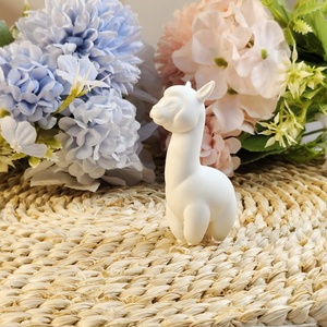 Moldes de fundición de resina hechos a mano para adornos decorativos DIY Moldes de alpaca de silicona de estilo Ins W0227 - Product Image 5