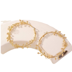 Bông tai quá khổ, hoa phóng đại, cành và lá, Nhẫn vàng lớn bông tai thời trang và thanh lịch ns8037194 - Product Image 3