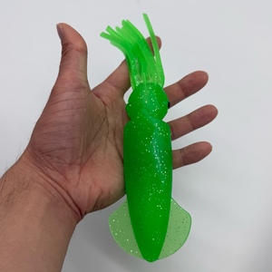 Señuelo de Pesca de Calamar Suave de PVC Rosa Luminoso de 23 cm para Pesca de Salmón en Kayak, Pesca de Grandes Peces en Alta Mar, sin Anzuelos - Product Image 5