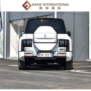 รับคำสั่งซื้อแบบกำหนดเอง รถยนต์ Byd Yangwang U8 ไฮบริด EV รุ่นใหม่ปี 2024 แบบ 5 ประตู 5 ที่นั่ง SUV ระยะทางวิ่งสูงสุด 1000 กม. ความเร็วสูง ผลิต<span class=keywords><strong>ใน</strong></span><span class=keywords><strong>จีน</strong></span> มีสินค้า<span class=keywords><strong>ใน</strong></span>สต็อก จัดส่งรวดเร็ว - Product Image 5