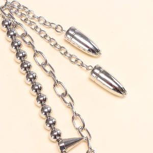 Chaîne de pantalon cloutée avec pendentif balle à pointes argentées, chaîne de taille Hip Hop, chaîne de corps décontractée et tendance en alliage de zinc à double anneau - Product Image 3