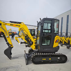 Mini excavadora hidráulica compacta SE27SR de 2,7 toneladas en oferta para paisajismo y movimiento de tierras - Product Image 1