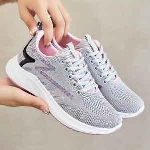 Chaussures de sport décontractées pour femmes, tendance, respirantes, à semelle souple, en maille, pour la marche, la course et les loisirs, vente en gros à <span class=keywords><strong>prix</strong></span> abordable - Product Image 4