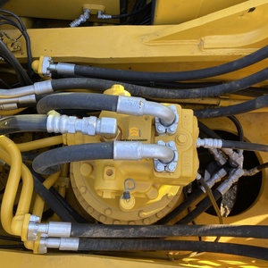 Excavatrice hydraulique sur chenilles Komatsu PC400 d'occasion de 40 tonnes, de haute qualité et à prix abordable pour les projets de construction - Product Image 4