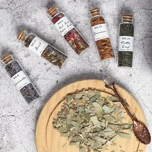 Kit de 24 <span class=keywords><strong>herbes</strong></span> et fleurs pour la sorcellerie - Ensemble d'<span class=keywords><strong>herbes</strong></span> séchées avec 1 cuillère à cristaux - Pour débutants et expérimentés en sorcellerie - Product Image 4