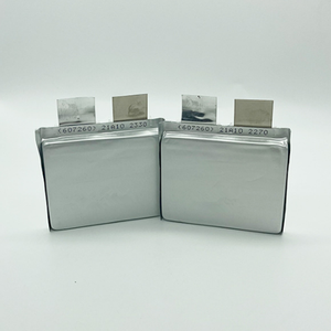 Batterie polymère à semi-conducteurs haute capacité 607260-2150mAh 3.7V, débit de décharge 60C-120C, 500 cycles - Product Image 2