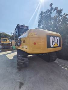 Équipement lourd, excavatrice Caterpillar 320D2L, poids en ordre de marche de 20 tonnes, capacité de la benne de 1,2 m³, moteur de 109 kW, boîte de vitesses - Product Image 3