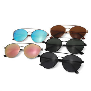 Nouvelles lunettes de soleil aviateur en métal pour hommes, verres polarisés TAC UV400, pour la conduite, la pêche, les voyages, les tenues tendance - Product Image 1