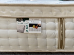 Trung Quốc Nệm Cửa Hàng Gần Tôi Đầy Đủ Nữ Hoàng Kích Thước Nệm Cao Su Bộ Nhớ Bọt Nén Vua Kích Thước Túi Cuộn Dây Mùa Xuân Giường Nệm - Product Image 3