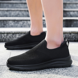Nuevo Modelo de Zapatillas Deportivas Ligeras y Transpirables de Punto, Sin Cordones, para Parejas, con Punta Flexible y Amortiguación de Aire, Estilo para Caminar - Product Image 4