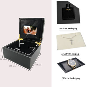 Boîte à bijoux avec vidéo Boîte en bois cadeau rose éternelle avec écran Lumière LED - Product Image 4