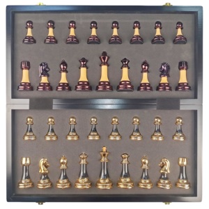 Nhà sản xuất xuất sắc sản xuất bàn cờ vua sang trọng, di động, gấp gọn được, làm từ gỗ óc chó và da. - Product Image 4