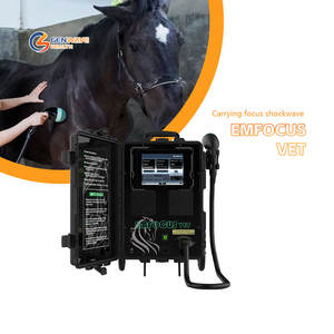 Mobile Case Shockwave EMFOCUS Vet Unit Conçu pour les visites à la ferme Traitements stables et séances de rééducation en plein air - Product Image 1