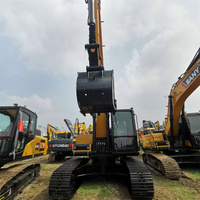 Excavatrice hydraulique sur chenilles d'occasion Sany 215C de taille moyenne d'occasion en stock pour la construction de routes à vendre