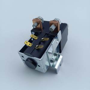 Contacteur DC Shanghai Longgong FB30 FB35 80V 200A à montage sur panneau pour la régénération de batteries de chariots élévateurs électriques - Product Image 1