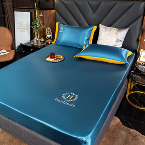 <span class=keywords><strong>Housse</strong></span> de tapis d'été en soie glacée brodée, <span class=keywords><strong>housse</strong></span> de lit trois pièces pour hôtel, <span class=keywords><strong>drap</strong></span>-<span class=keywords><strong>housse</strong></span> - Product Image 1