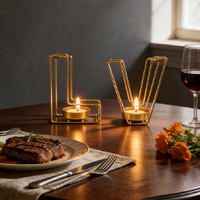 Porte-bougie en fer noir, design industriel minimaliste, décoration de Noël et de mariage, accessoire artisanal exclusif en forme de LOVE pour la maison