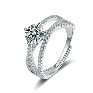 European And American Fashion Hot Selling S925 Sterling Silver D color moissanite ring one carat closed Valentine's Day diamond