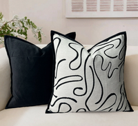 Housses de coussin carrées en chenille noir et blanc, motif géométrique, bordure cousue main, fermeture éclair invisible, luxe haut de gamme pour salon