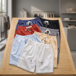 Shorts d'été décontractés sur mesure pour hommes en tissu peigné uni, multicolores, taille élastique, 3 poches, design vintage, écologiques, coupe-vent - Product Image 3