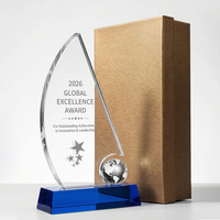 Trophée Bateau à Voile en Cristal K9 Transparent, Design Globe, Base Bleue, Récompense pour Équipe Championne et Reconnaissance des Employés - Vente Chaude