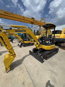 Mini-excavatrice sur chenilles Komatsu PC30MR d'occasion, bien entretenue, machine d'origine, pour travaux de terrassement urbain et petits projets de construction - Product Image 3