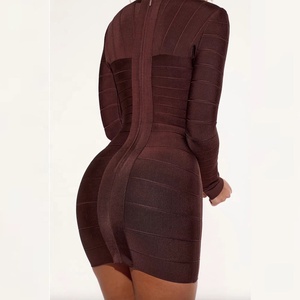 Abito da donna autunno inverno a maniche lunghe con bendaggio, scollo a V profondo, mini a righe, a tubino, sexy, per feste, cocktail, serate in discoteca, marrone nude, taglio alto - Product Image 2