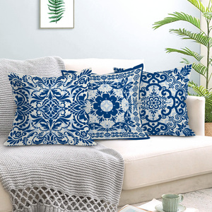 Conjunto de 4 Capas de Almofada Florais em Porcelana Azul e Branca, Estilo Vintage Chinoiserie, para Decoração de Casa, Sofá, Cama - Product Image 3