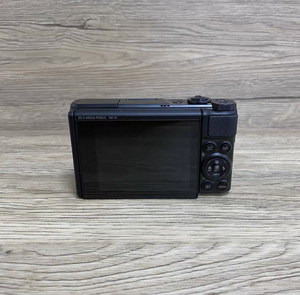Zoom óptico de 40x + video 4K: el SX740 HS es un telescopio de viaje que cabe en tu bolsillo! - Product Image 2