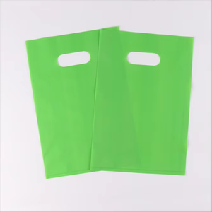 Sacs en plastique découpés sur mesure YC Professional pour boutique, avec poignée et logo imprimé - Product Image 6