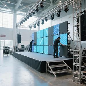 Écran LED intérieur P2.976 à <span class=keywords><strong>louer</strong></span> – Panneau d'affichage HD sans soudure pour spectacles et réunions d'entreprise - Product Image 1