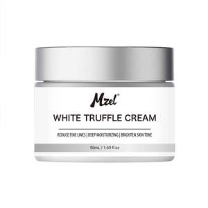 Crème hydratante à la truffe blanche, hydratation intense, ralentit le vieillissement cutané, éclat de la peau, réduit les ridules - Product Image 1
