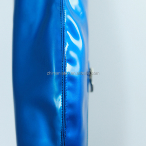 Bottes cuissardes <span class=keywords><strong>en</strong></span> <span class=keywords><strong>latex</strong></span> à talons hauts 0.8MM Tailles et couleurs de chaussures personnalisables <span class=keywords><strong>en</strong></span> <span class=keywords><strong>latex</strong></span> OEM ODM - Product Image 4
