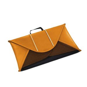 Carpeta de Embalaje de Ropa Portátil Antiarrugas de Fábrica BSCI con Tabla de Planchado - Product Image 1